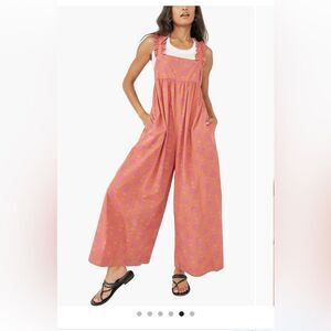 NWT x-small Katya ruffle strap Free people- pockets